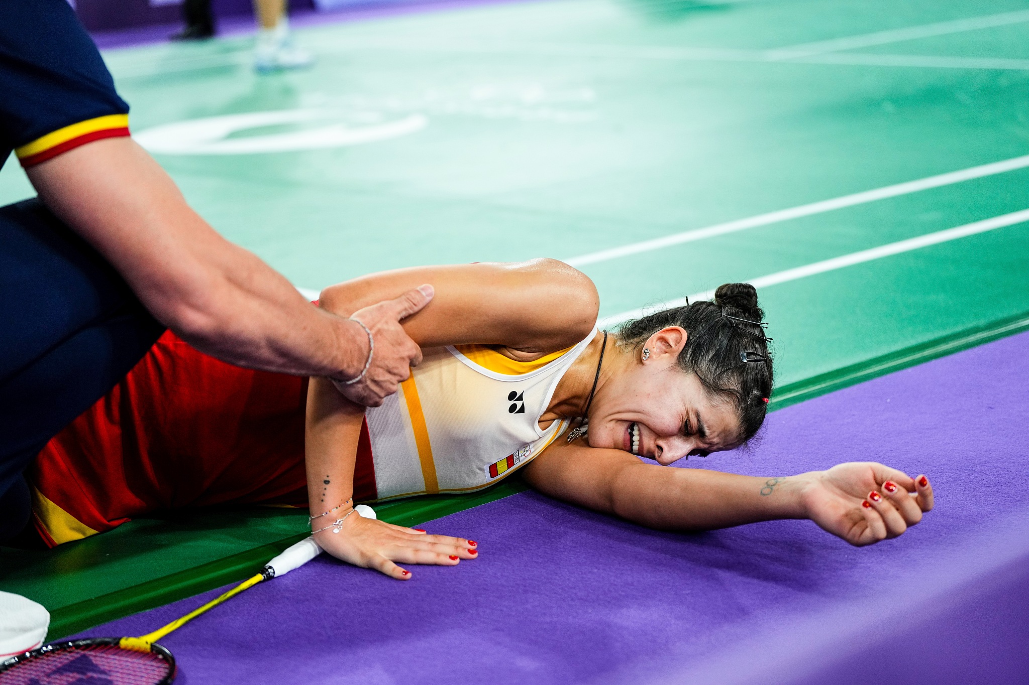 九游活动-关于西班牙中场球员在国际比赛中遭受伤病的信息