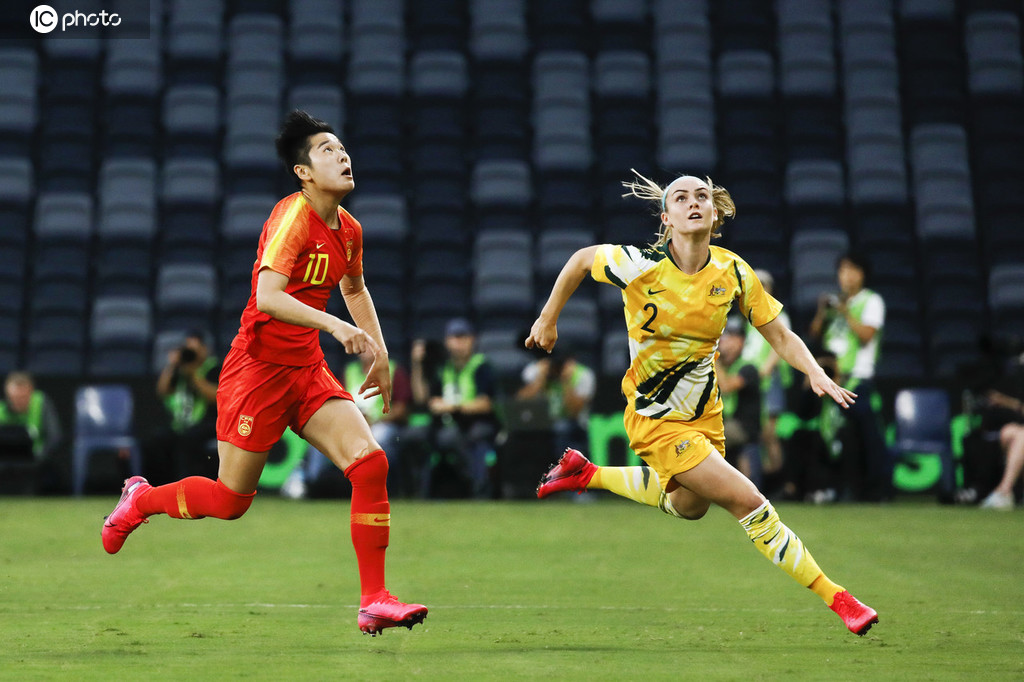 澳大利亚女足赛事现场气氛火爆 澳大利亚女足赛事现场气氛火爆